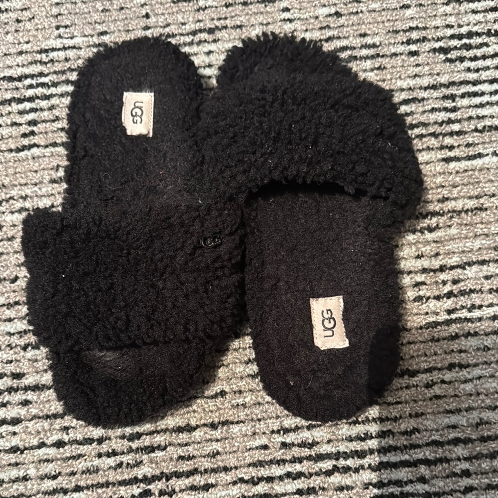 UGG Black Plush Open-Toe Slippers